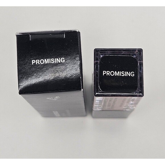 Younique Moodstruck Liquid Shadow Promising New in Box - Picture 2 of 4